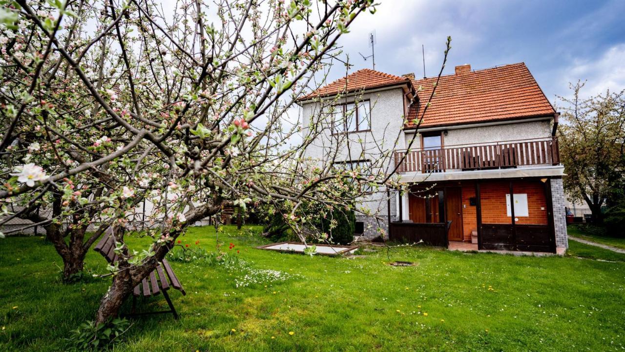 Penzion Veronika Třeboň Exterior foto